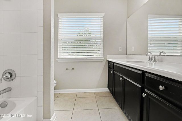 7261 LONGLEAF BRANCH Drive, Jacksonville, FL 32222