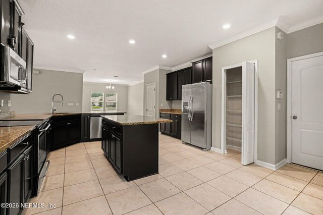 7261 LONGLEAF BRANCH Drive, Jacksonville, FL 32222