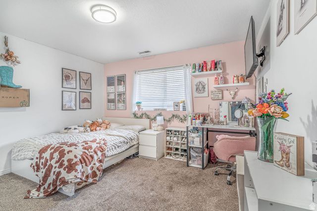 729 E CRESTVIEW DR, Tooele, UT 84074