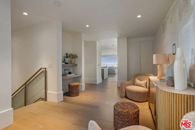 8420 W Sunset Boulevard 607, West Hollywood, CA 90069