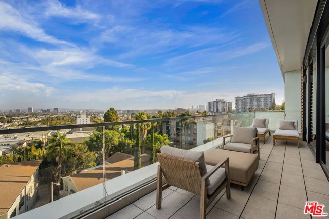 8420 W Sunset Boulevard 607, West Hollywood, CA 90069
