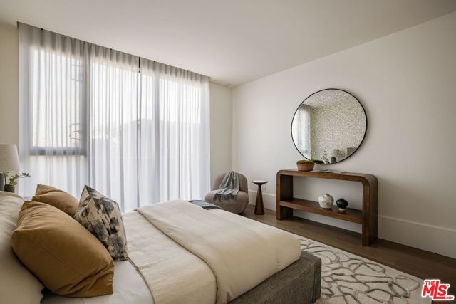 8420 W Sunset Boulevard 607, West Hollywood, CA 90069