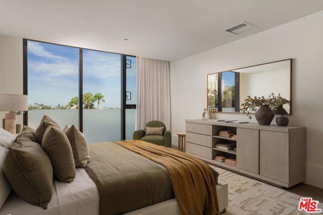8420 W Sunset Boulevard 607, West Hollywood, CA 90069