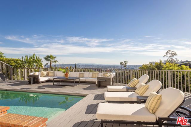 1344 Belfast Drive, Los Angeles, CA 90069