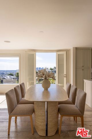 1344 Belfast Drive, Los Angeles, CA 90069