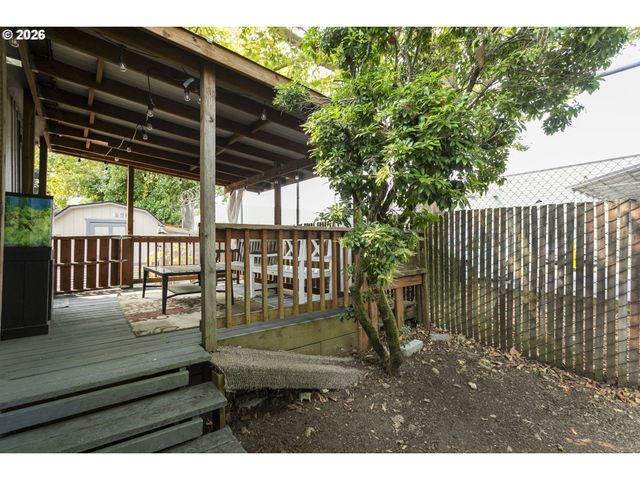 700 Ne 183RD Ave 12, Portland, OR 97230