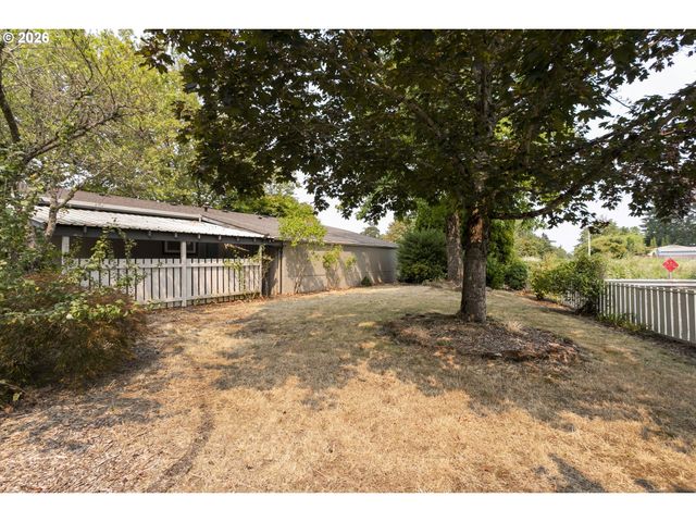 700 Ne 183RD Ave 12, Portland, OR 97230