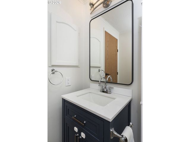 700 Ne 183RD Ave 12, Portland, OR 97230