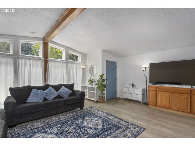 700 Ne 183RD Ave 12, Portland, OR 97230