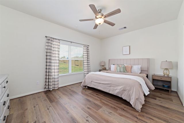 20707 Solstice Point Drive, Hockley, TX 77447