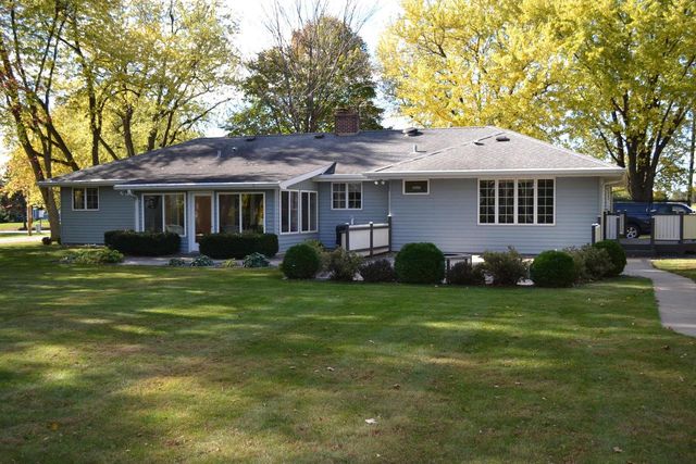 3856 KNAPP STREET, Oshkosh, WI 54902