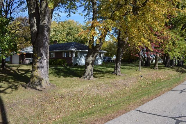 3856 KNAPP STREET, Oshkosh, WI 54902