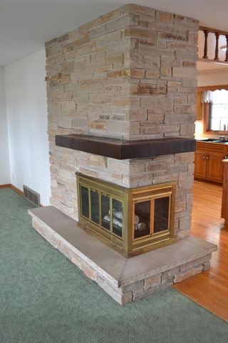 3856 KNAPP STREET, Oshkosh, WI 54902