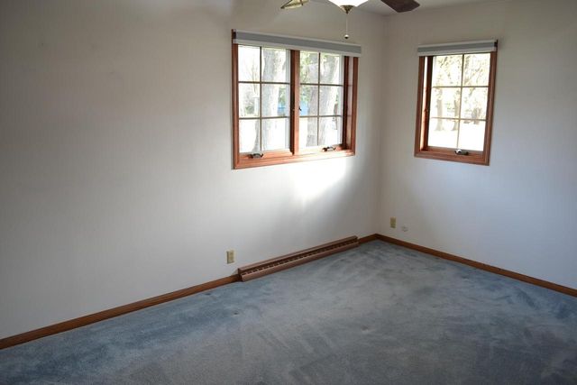 3856 KNAPP STREET, Oshkosh, WI 54902