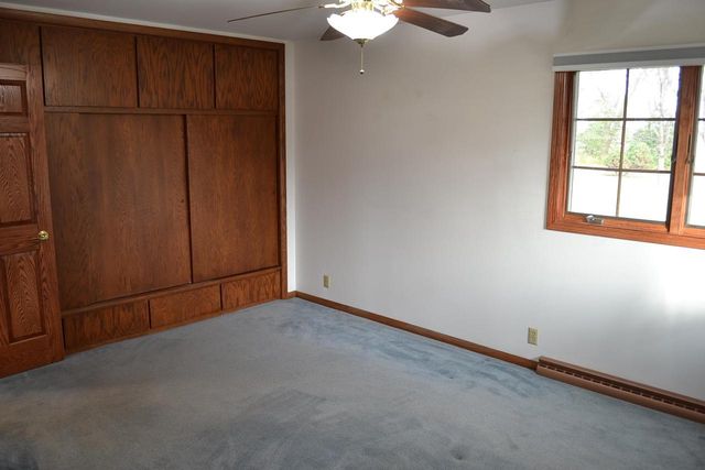 3856 KNAPP STREET, Oshkosh, WI 54902