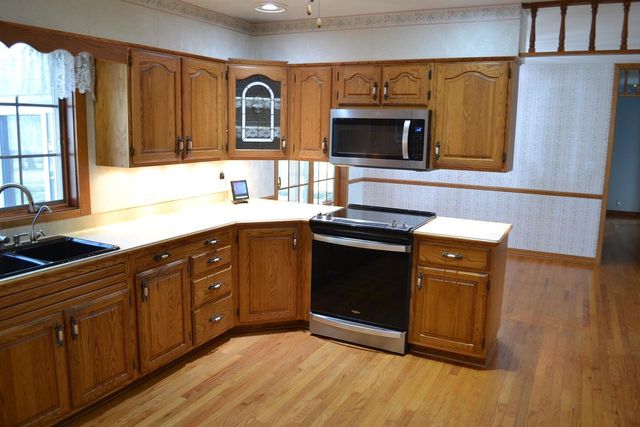 3856 KNAPP STREET, Oshkosh, WI 54902