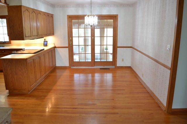 3856 KNAPP STREET, Oshkosh, WI 54902