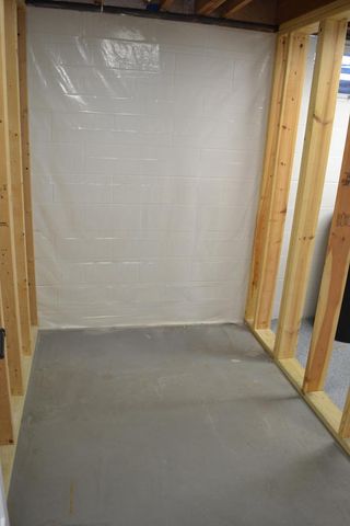 3856 KNAPP STREET, Oshkosh, WI 54902