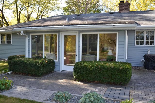 3856 KNAPP STREET, Oshkosh, WI 54902