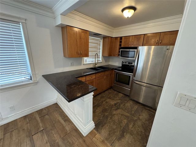 2000 Buchanan St 3, Hollywood, FL 33020