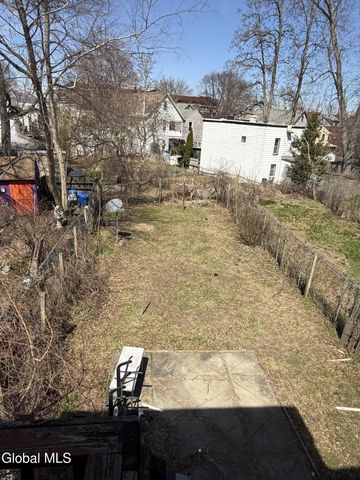 229 Green Street, Schenectady, NY 12305
