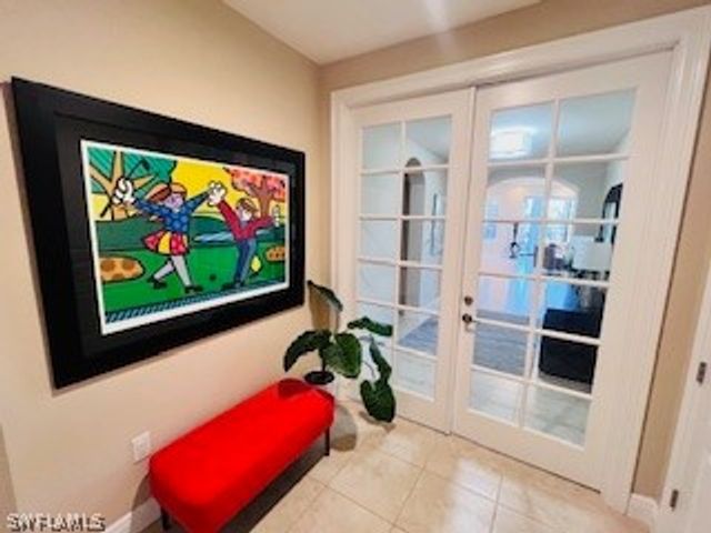 2547 Marquesa Royale LN 3-201, Naples, FL 34109