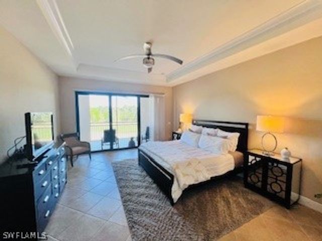 2547 Marquesa Royale LN 3-201, Naples, FL 34109