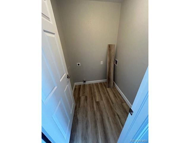 5425 E 100th Dr, Thornton, CO 80229