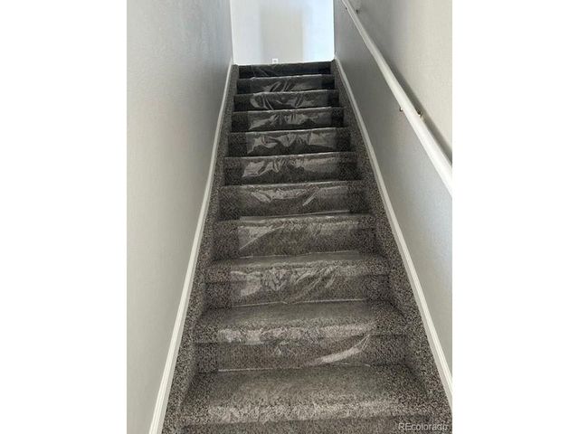 5425 E 100th Dr, Thornton, CO 80229