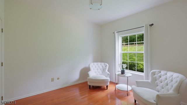 184 Smoke Rise Rd, Bernards Twp., NJ 07920