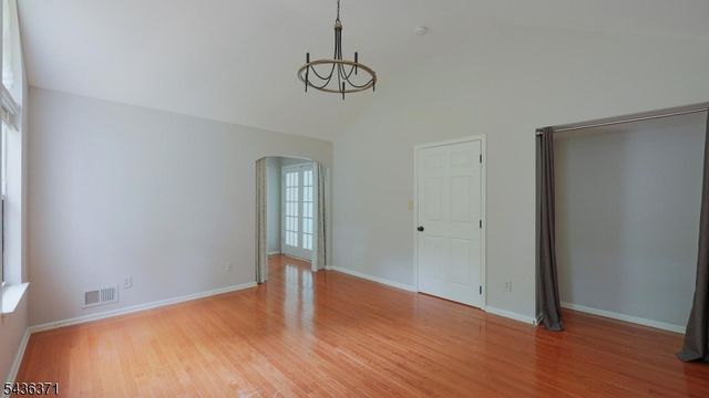 184 Smoke Rise Rd, Bernards Twp., NJ 07920