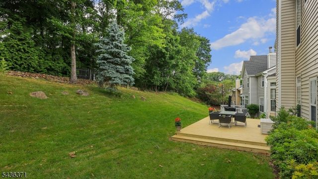 184 Smoke Rise Rd, Bernards Twp., NJ 07920
