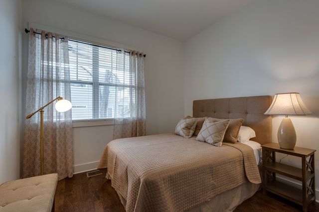 711B 45th Ave, N, Nashville, TN 37209