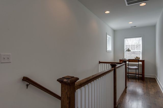 711B 45th Ave, N, Nashville, TN 37209