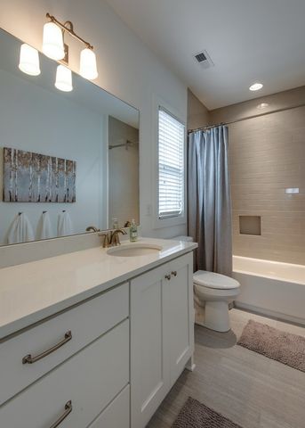 711B 45th Ave, N, Nashville, TN 37209