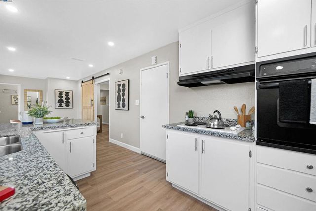 39580 Eric St, Fremont, CA 94538