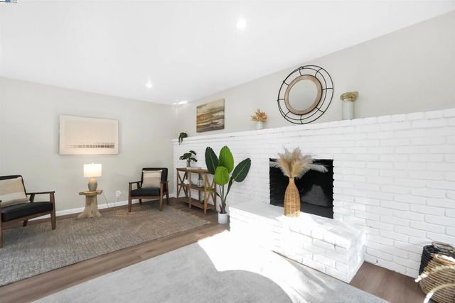 39580 Eric St, Fremont, CA 94538