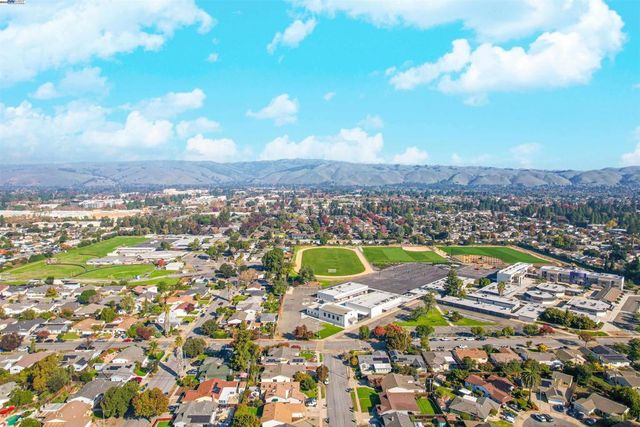 39580 Eric St, Fremont, CA 94538