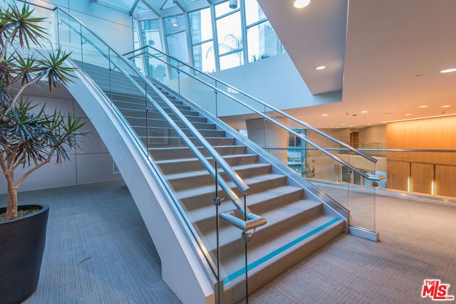 13600 Marina Pointe Drive 404, Marina Del Rey, CA 90292