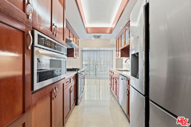 13600 Marina Pointe Drive 404, Marina Del Rey, CA 90292