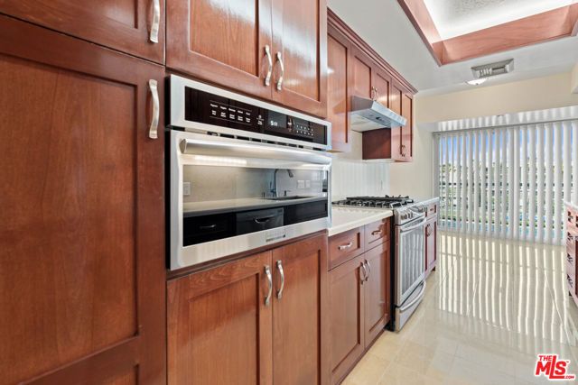 13600 Marina Pointe Drive 404, Marina Del Rey, CA 90292
