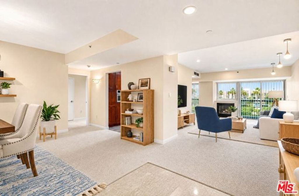 13600 Marina Pointe Drive 404, Marina Del Rey, CA 90292