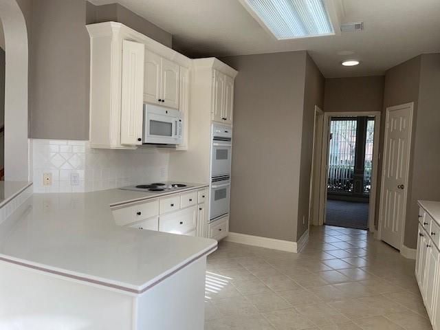 3419 Scenic Elm Street, Houston, TX 77059