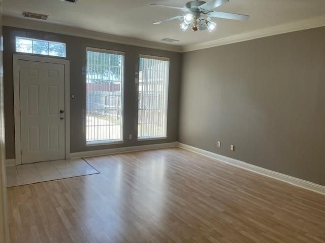 3419 Scenic Elm Street, Houston, TX 77059