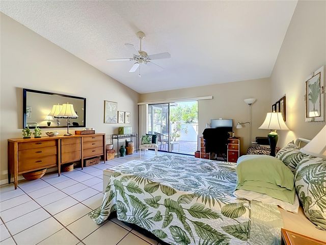 6010 COURTSIDE DRIVE, Bradenton, FL 34210