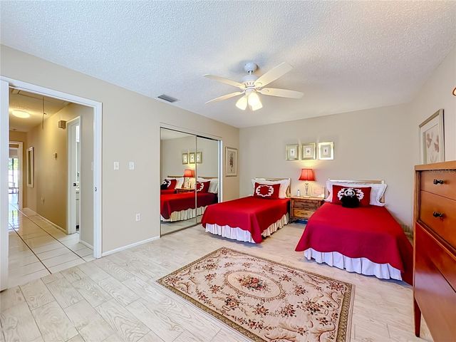 6010 COURTSIDE DRIVE, Bradenton, FL 34210