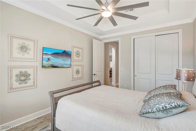 9574 Everglades DR, Naples, FL 34120