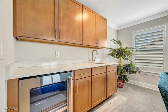 9574 Everglades DR, Naples, FL 34120