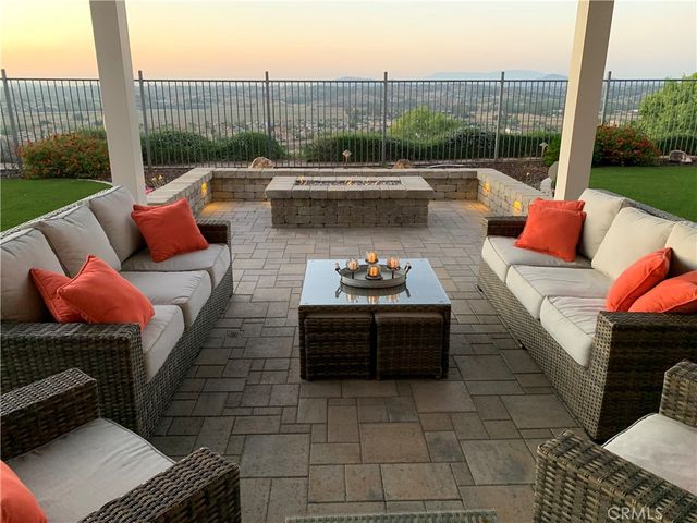 34066 Galleron, Temecula, CA 92592