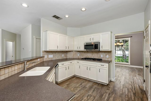 4011 Honey Bear LOOP, Round Rock, TX 78681